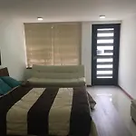 Apta Estudio Bien Ubicado