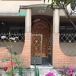 Casa Familiar