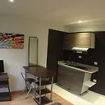Cosy Studio Apartment Great Location