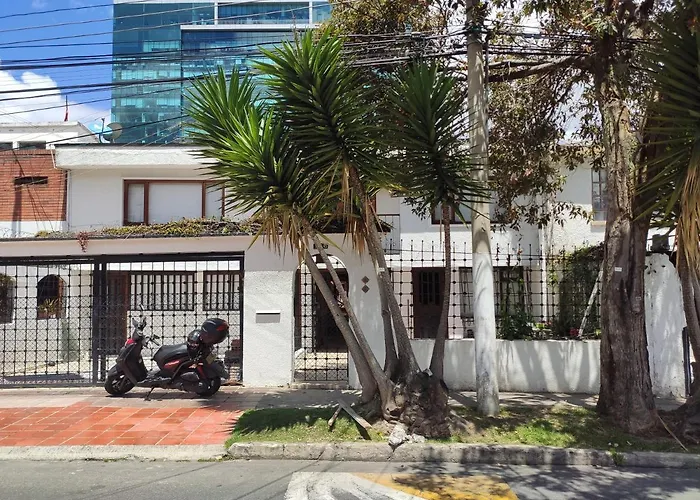 La Parada Del Tren Hostel