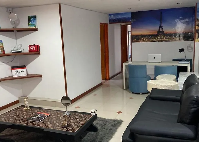 C Hotelera Rey Es