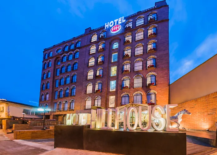 Hotel Hill House