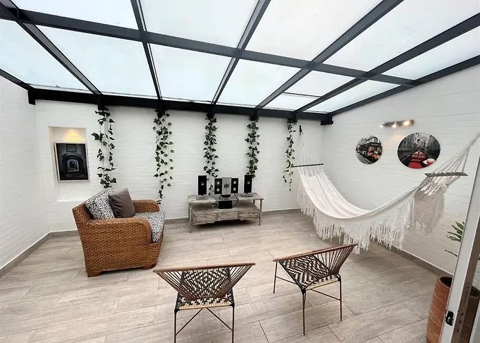 Luxury Apartment In Zona G
