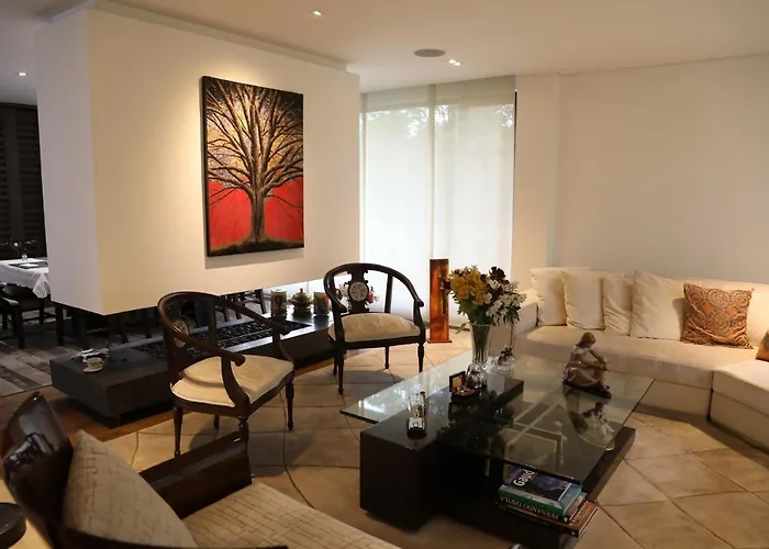 Casa En Santa Ana Oriental Bogota /500 M2