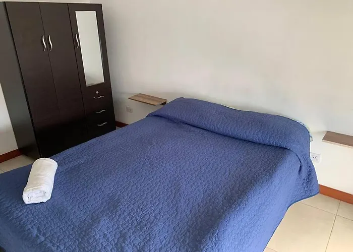 Apartamento Por El Sector Minuto De Dios.
