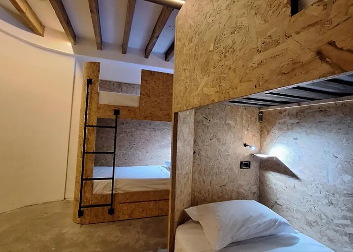 Casa Rolos Hostel