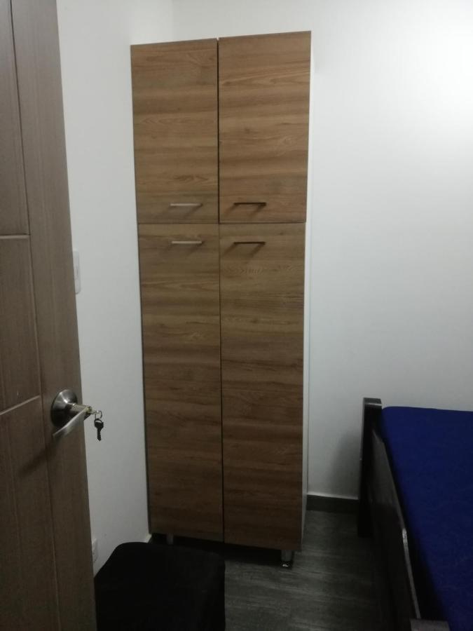 Apartment Portal El Dorado, A Solo 5 Min Del Aeropuerto, Vias, Cll 26