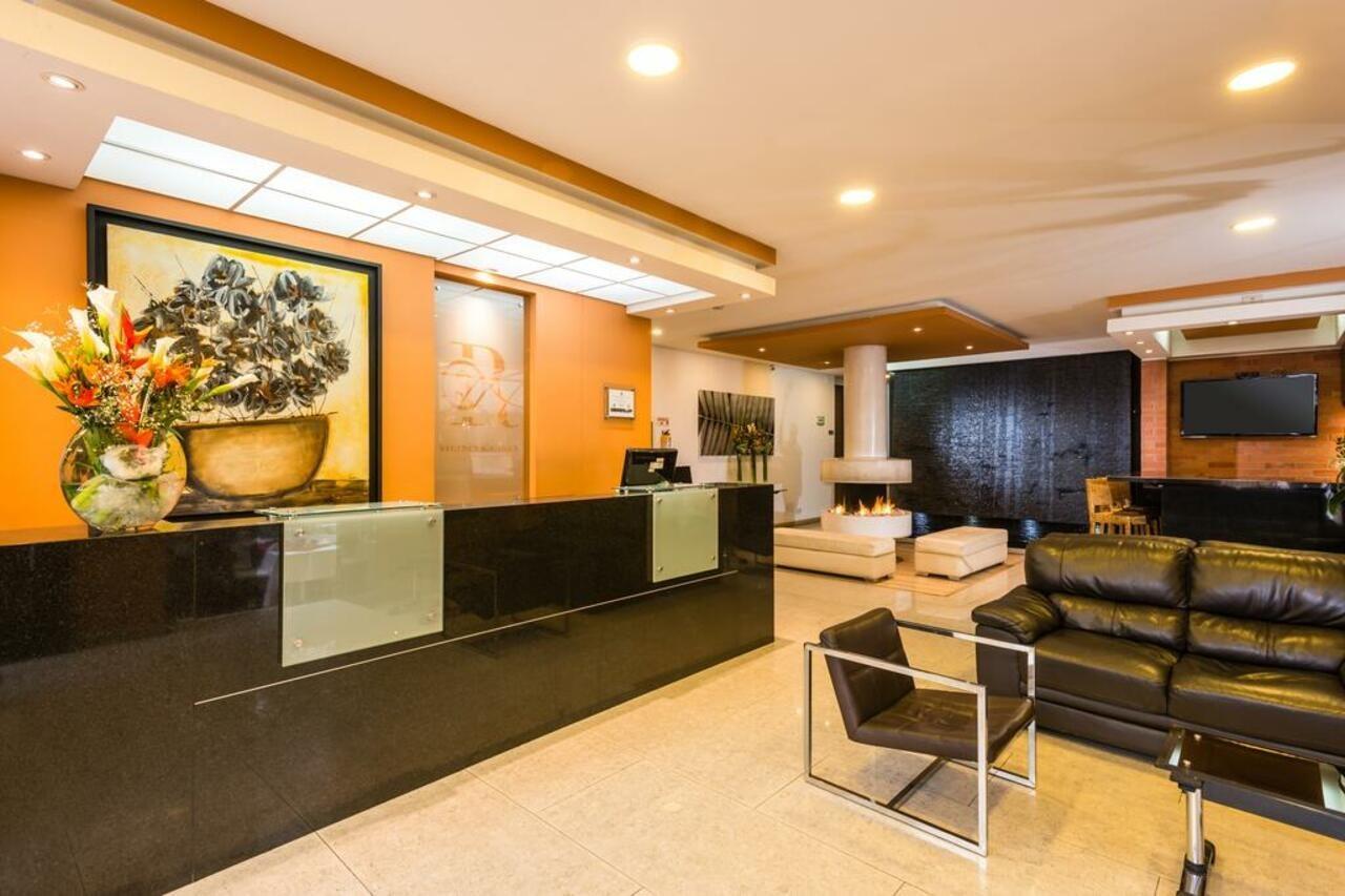 Regency La Feria Hotel 4*