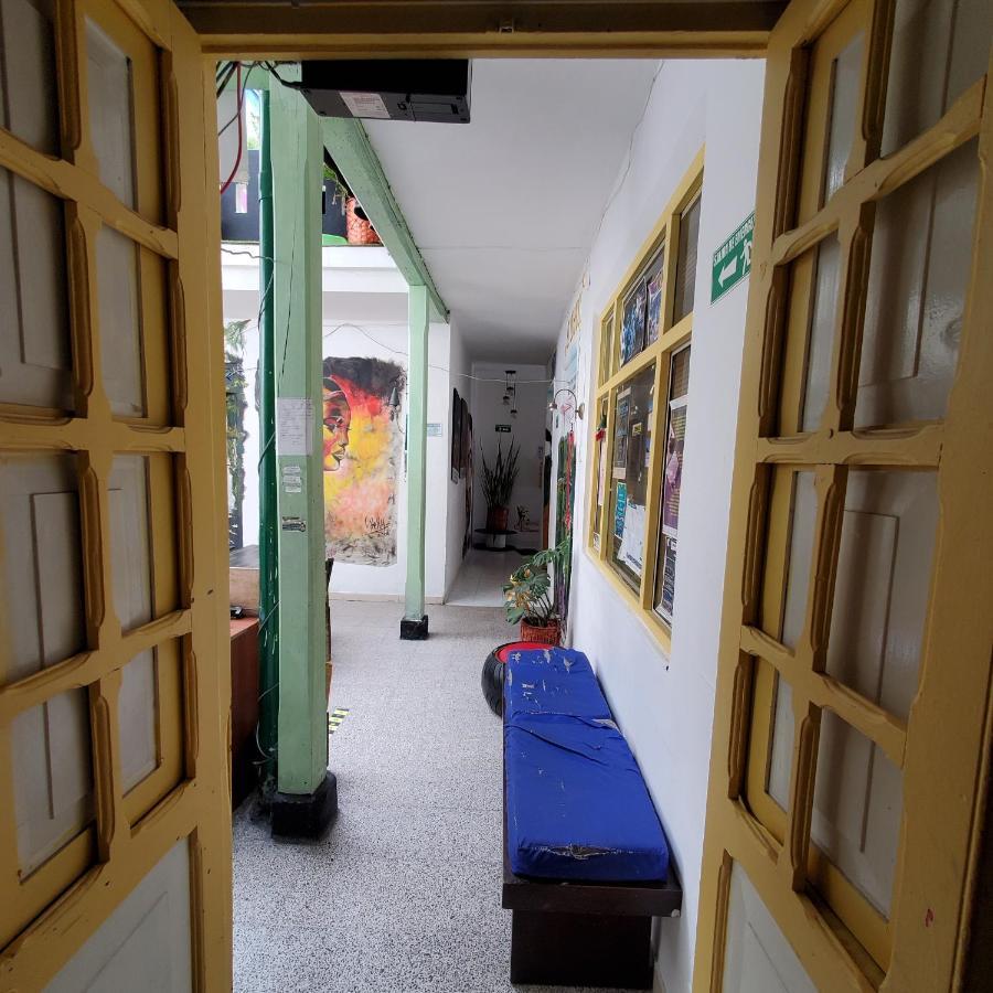 Hostal Cq Lourdes * Bogota