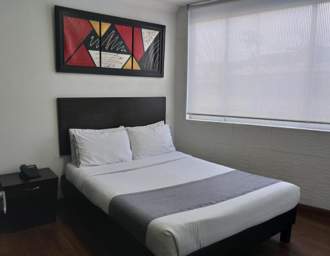San Nicolas Hotel 2*