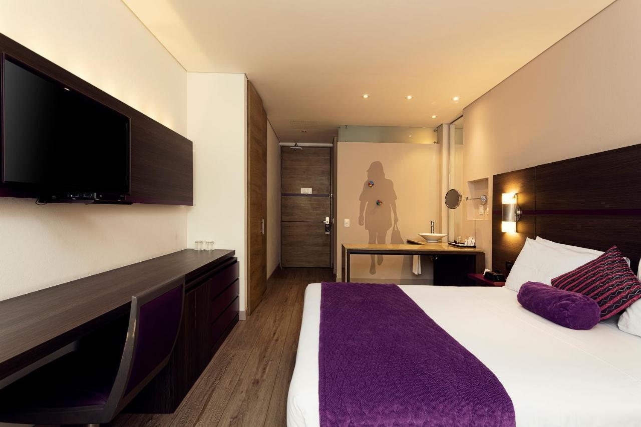 Hotel Mercure Bh Zona Financiera 4*