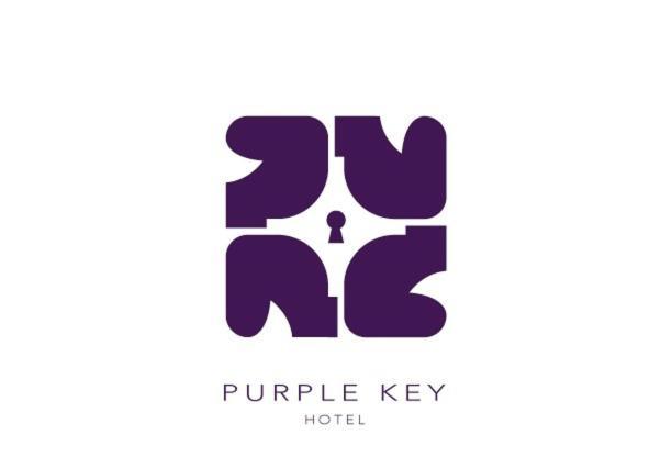 Bed & Breakfast Purple Key