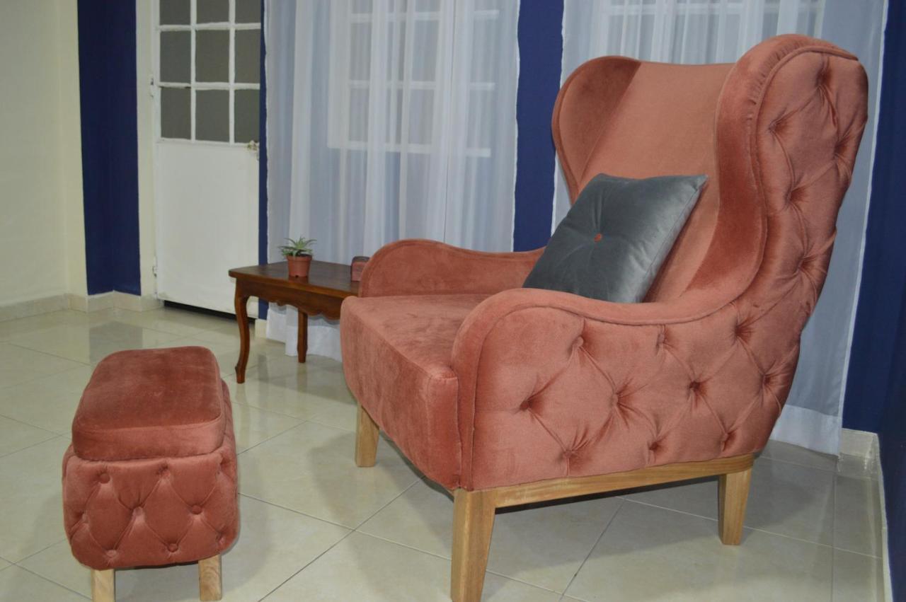 Bed & Breakfast Purple Key