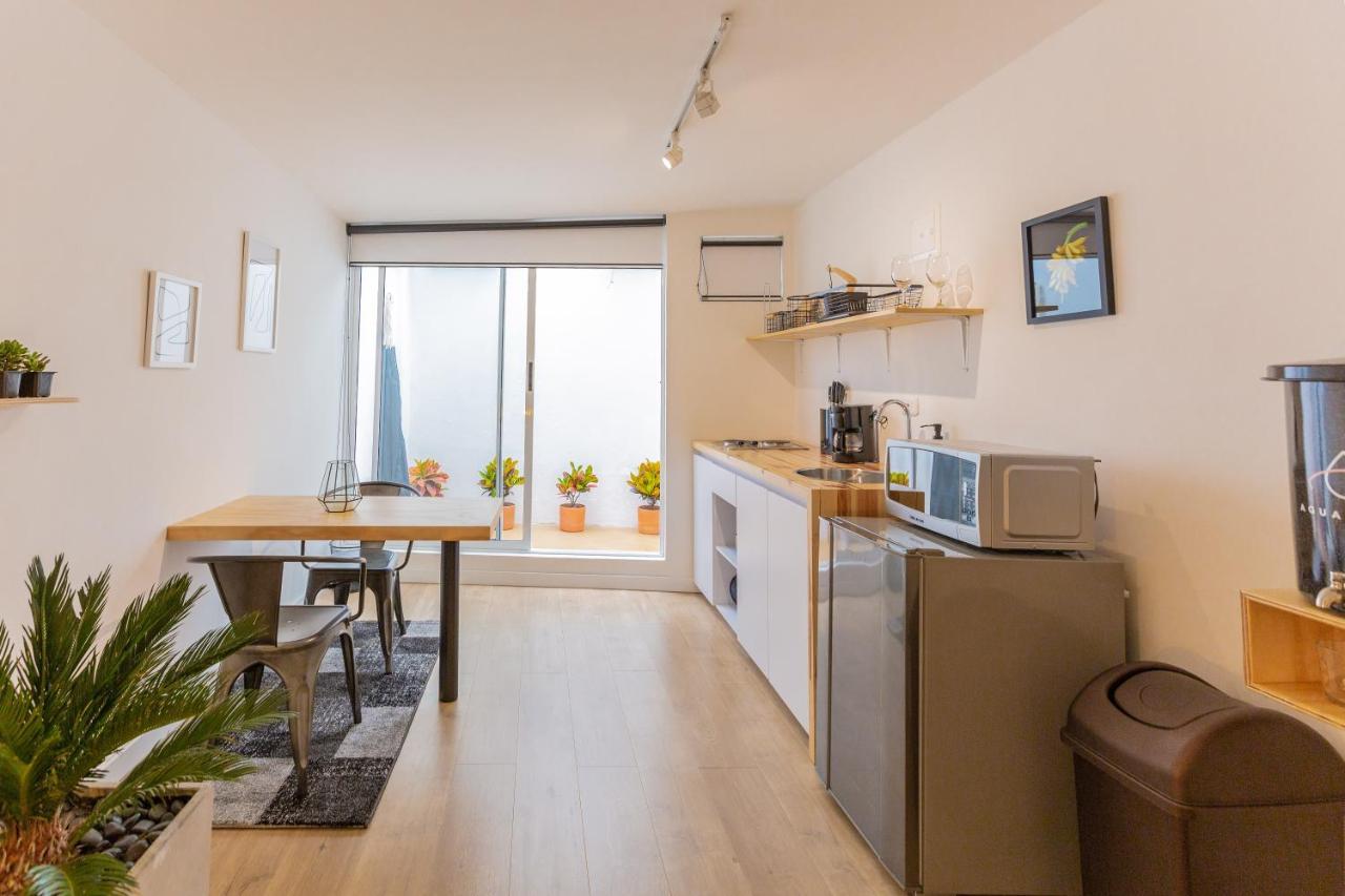 Lhote Apartment *