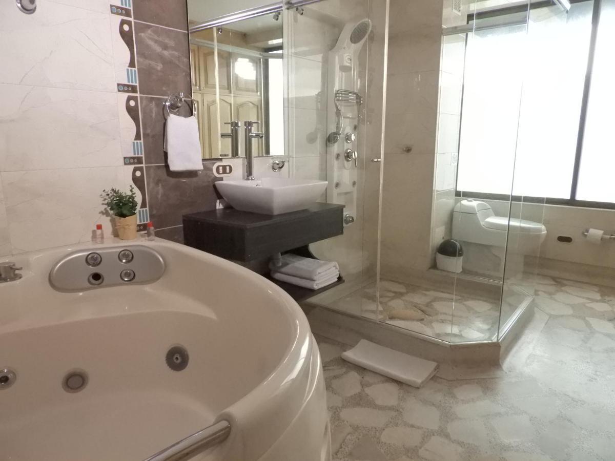 Airport Travel Hotel