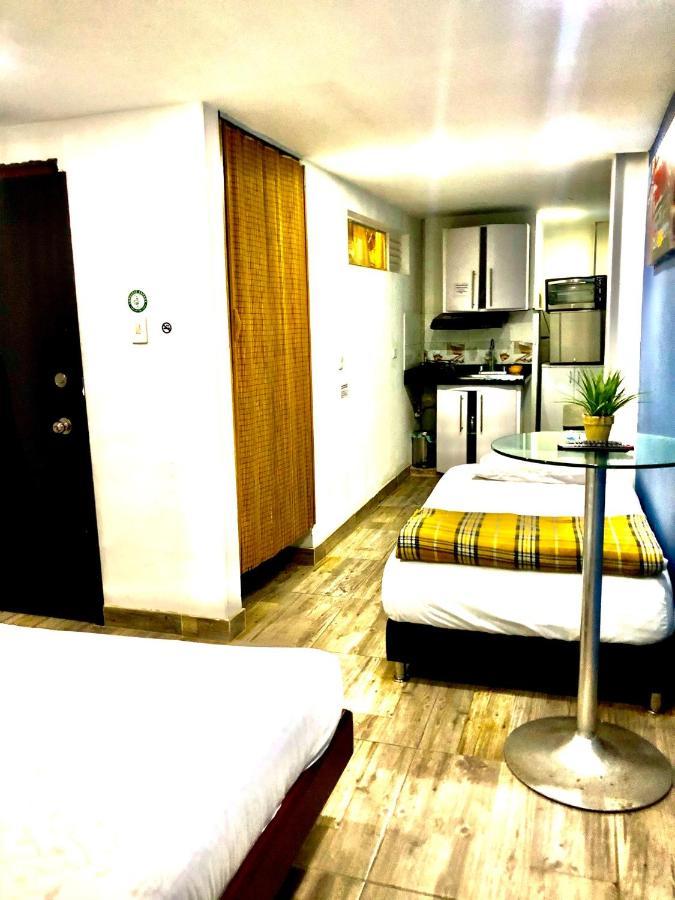 Guest house Heroes