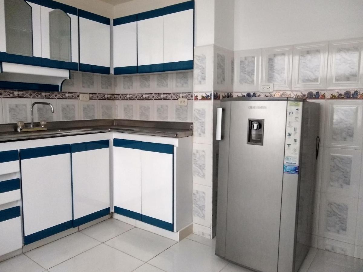 Guest house Familia Lombana Bogota