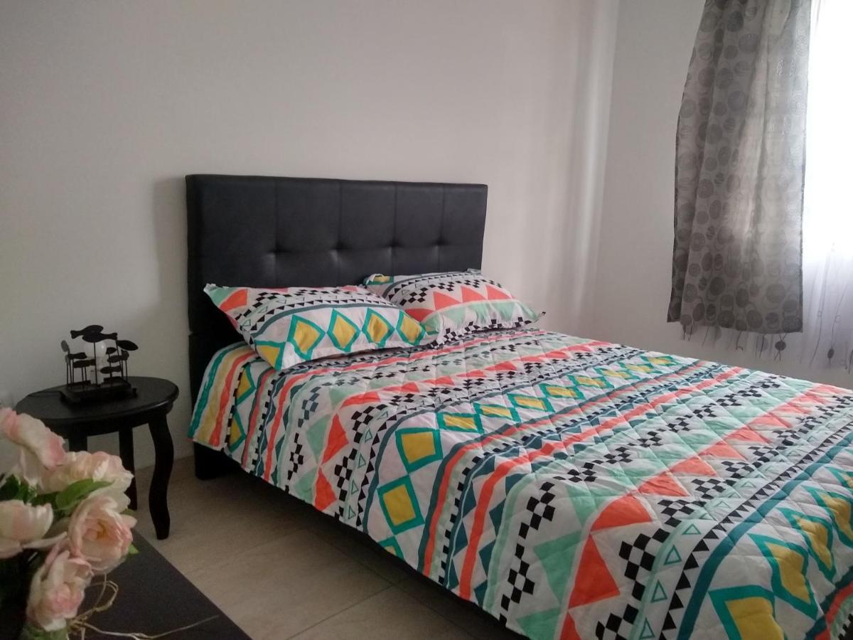 Guest house Familia Lombana Bogota