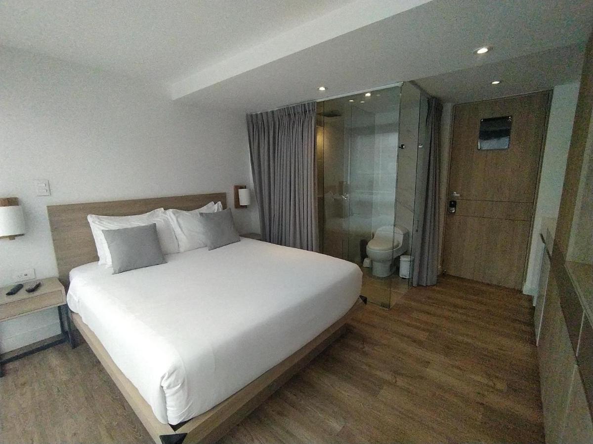 Aparthotel Urban Heights