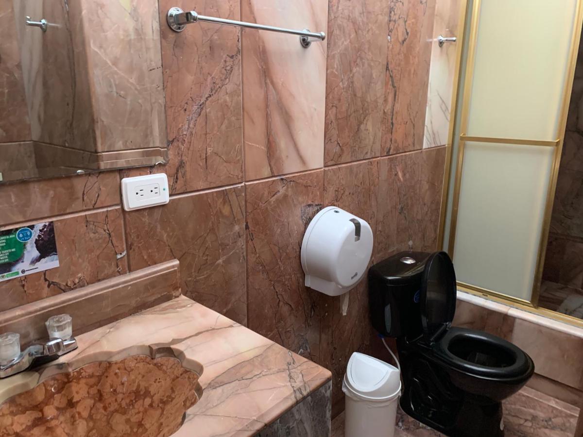 Hotel Pasajero Suites, Corferias