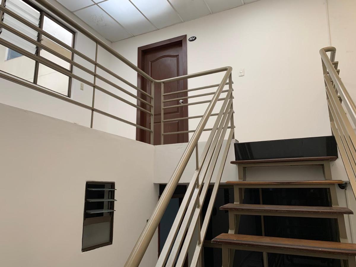 Hotel Hotel Pasajero Suites, Corferias 3*