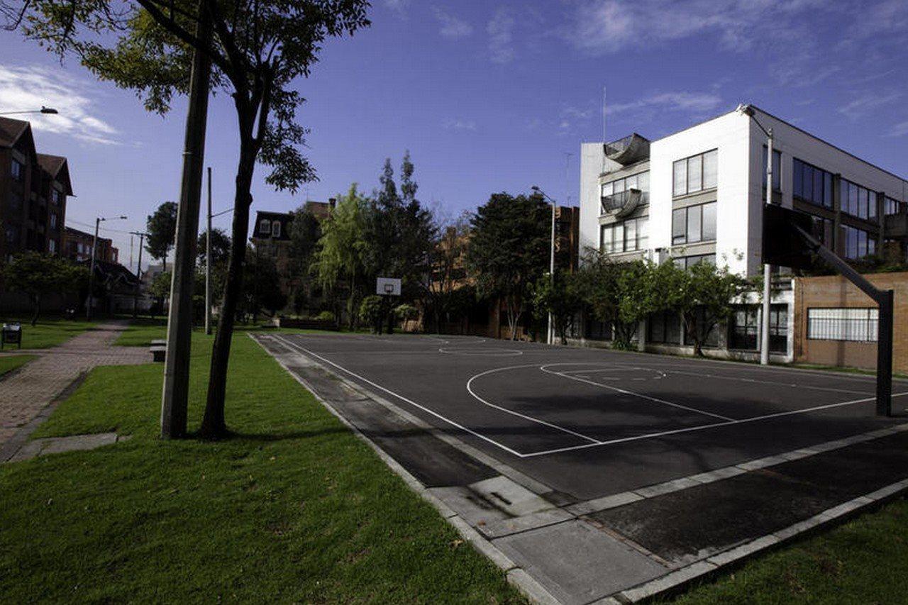 Aparthotel Travelers Gold 4*
