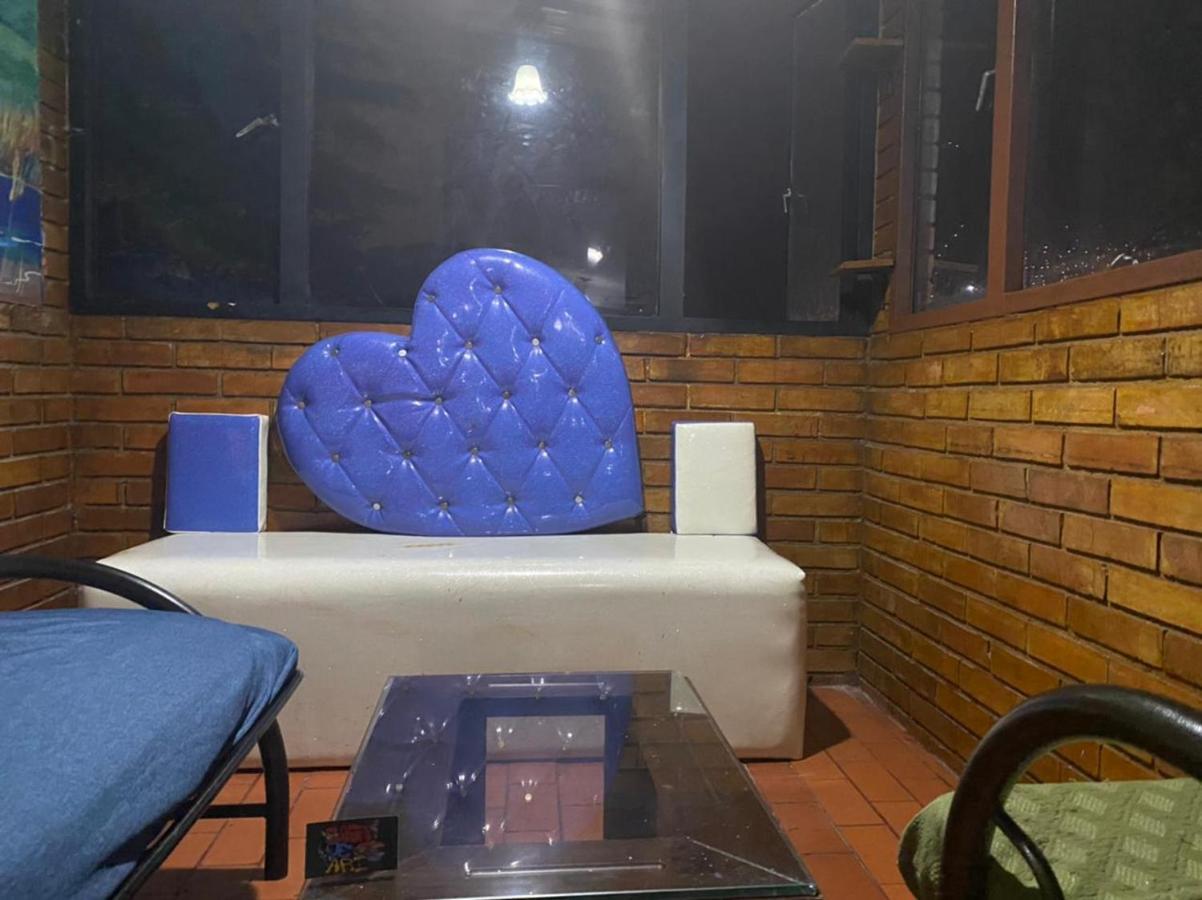 Casa De Ari * Bogota