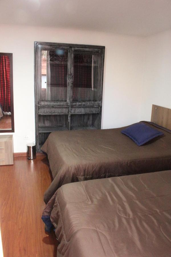 Sary House