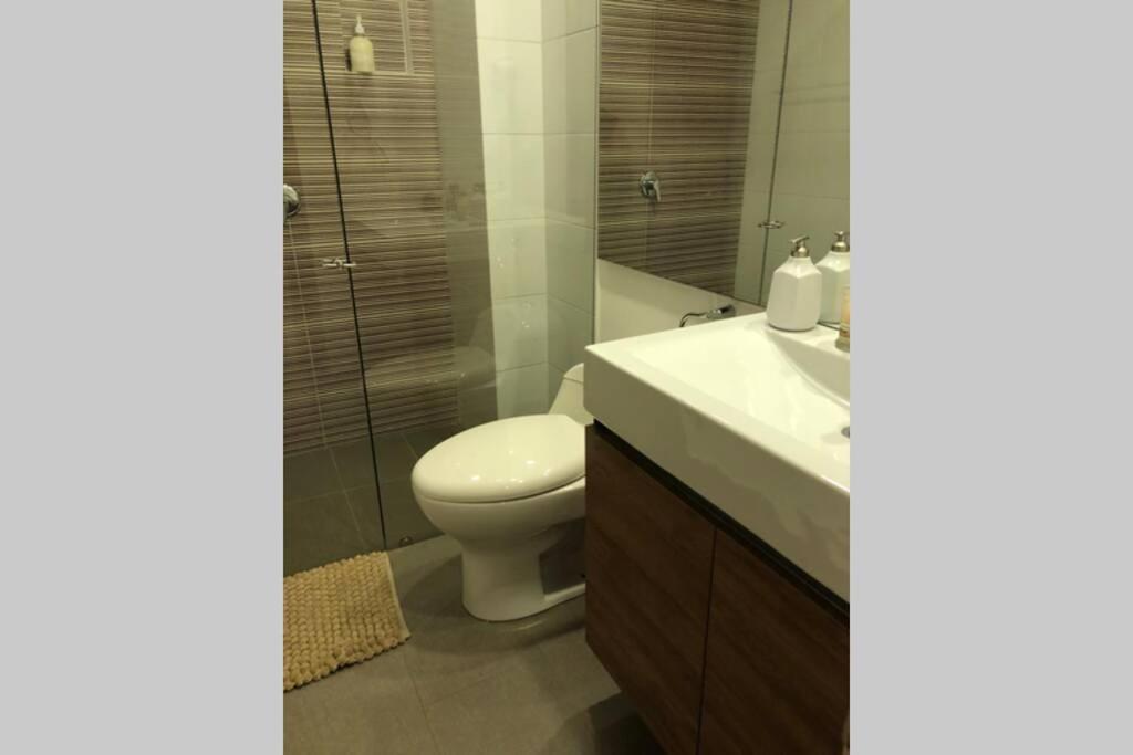 Amoblado,furnished Wifi Gratuito *