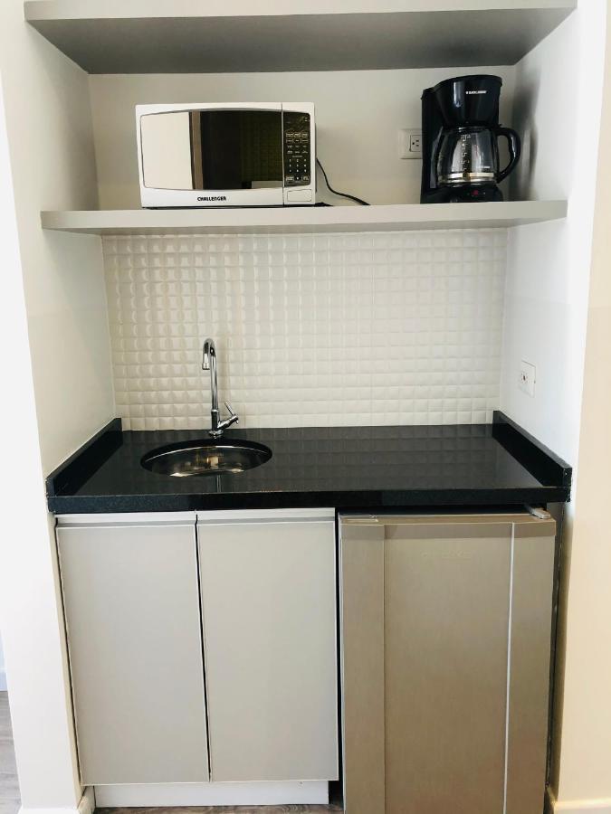 Hotel Esstudia 17-4