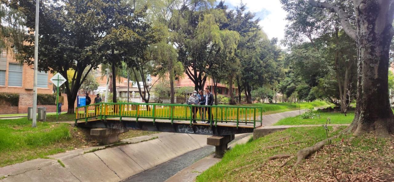 La Parada Del Tren Hostel Bogota