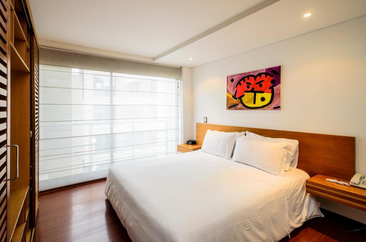 Aparthotel Travelers Obelisco Bogota
