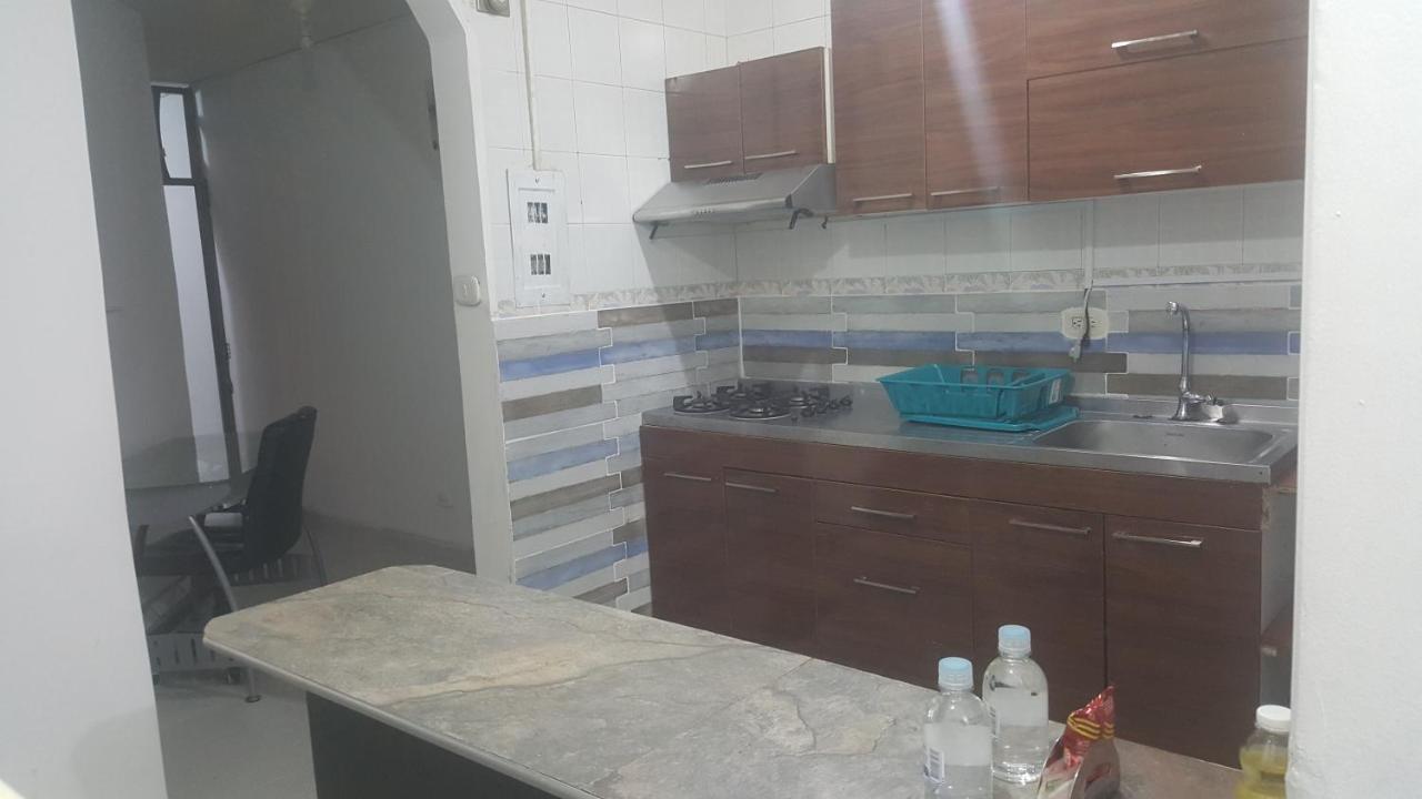 Apartment Cerca Aeropuerto, Fotos Y Huellas Visa Americana, Embajada Eeuu Bogota