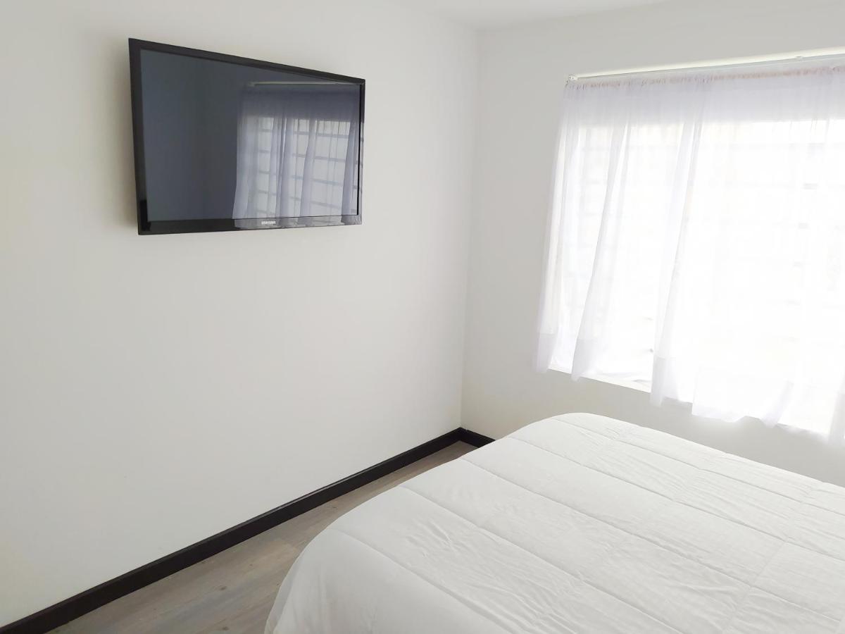 3 Completo Cedritos Minimalista Apartamento Bogotá