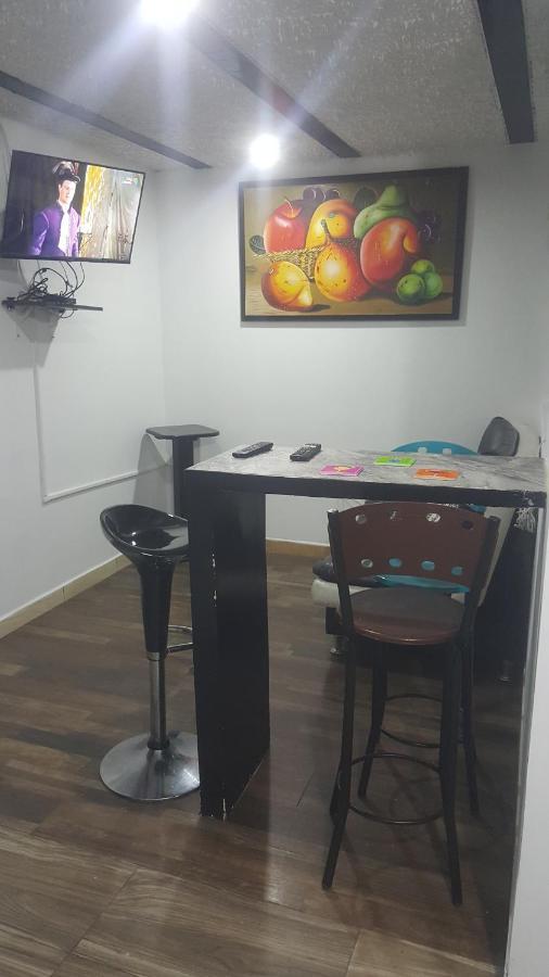 Cerca Aeropuerto, Fotos Y Huellas Visa Americana, Embajada Eeuu Apartment