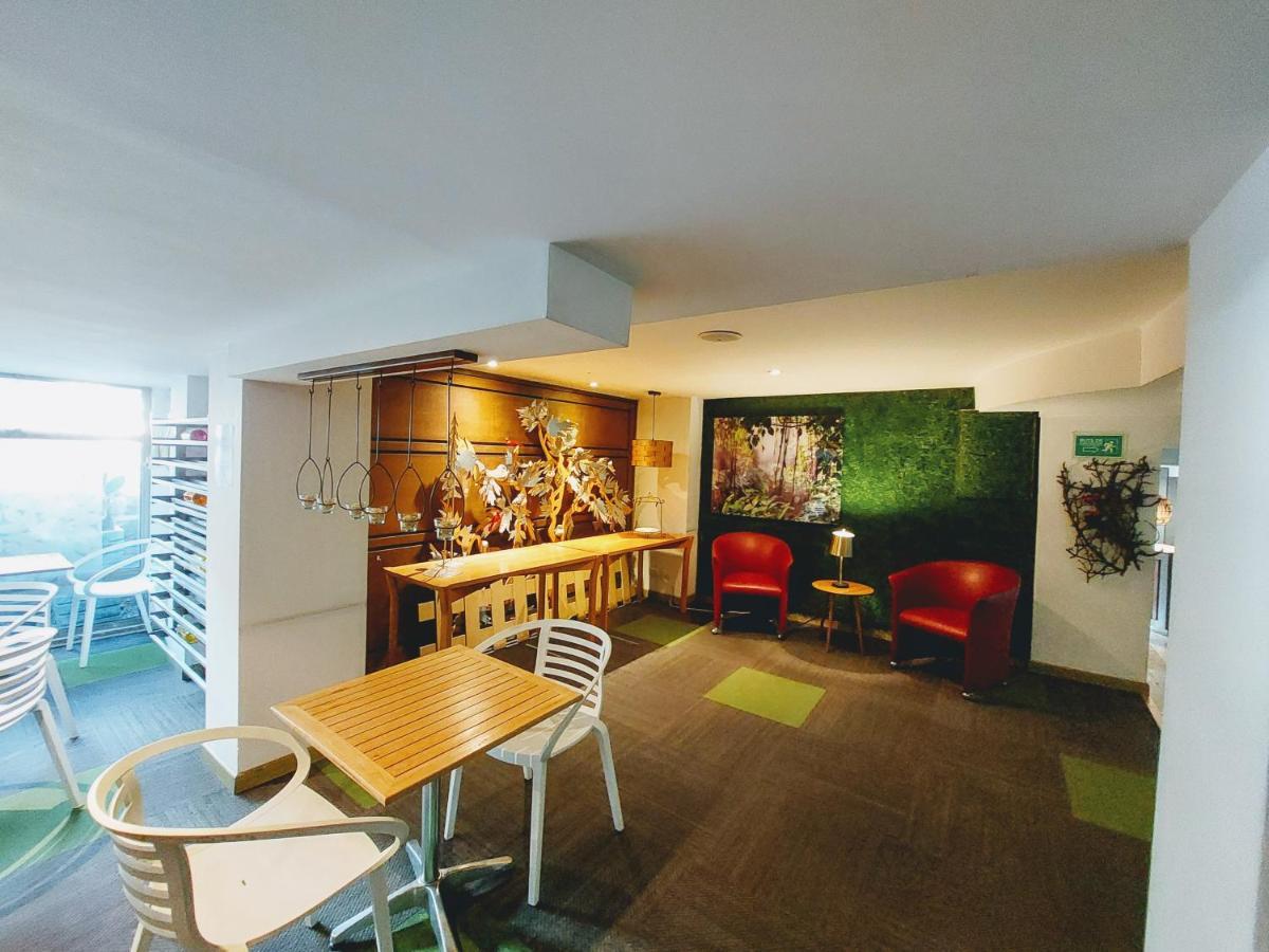 Viaggio Teleport Hotel Bogota