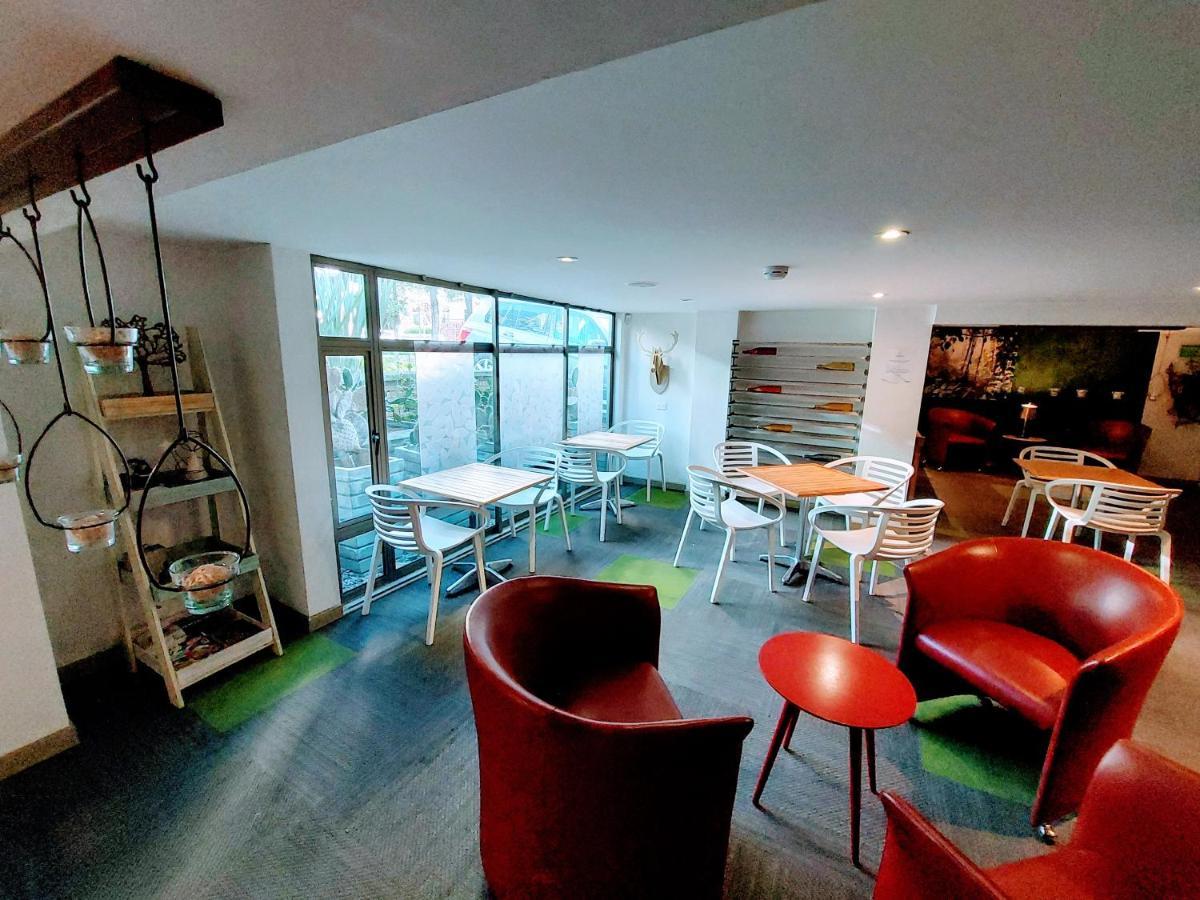 Viaggio Teleport Hotel Bogota