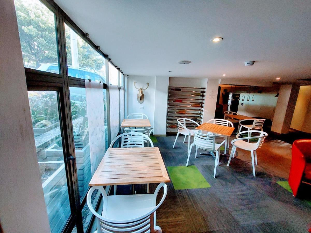 Viaggio Teleport Hotel Bogota