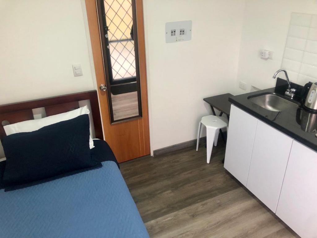 Apto Privado Cerca Al Aeropuerto -transporte Disponible Bogota