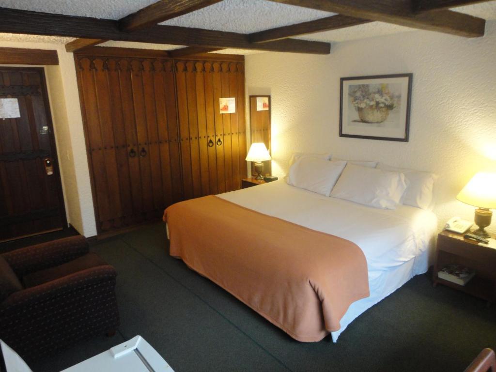La Mansion Bed & Breakfast 3*