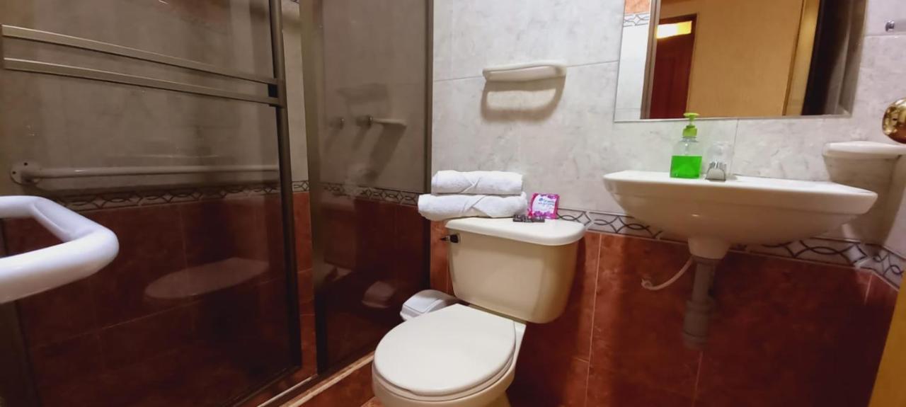 Colonial Hotel Bogota