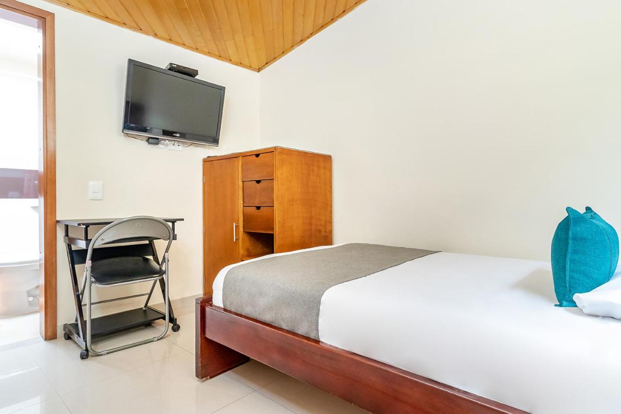 Bed & Breakfast Nabusimake Modelia