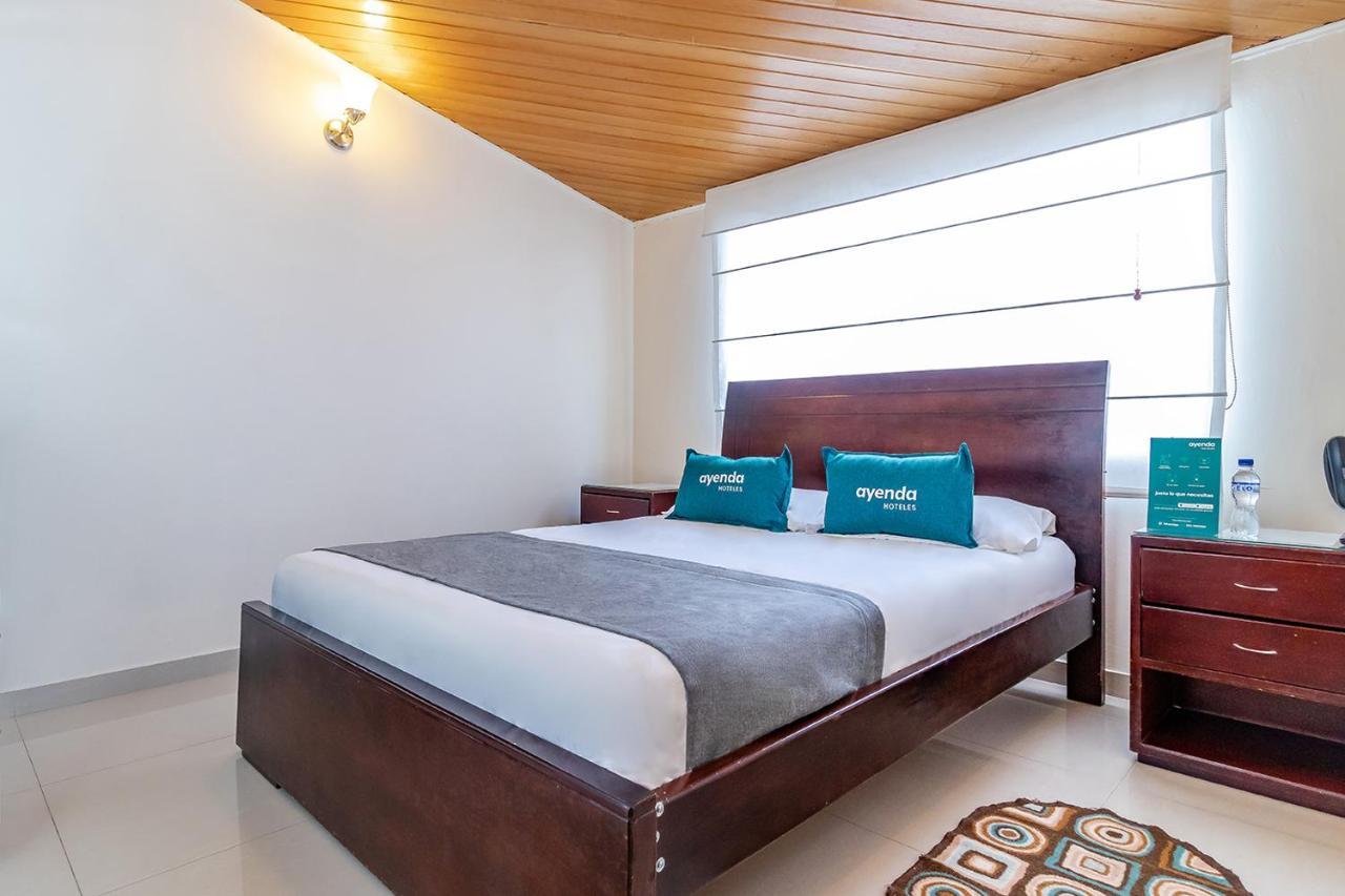 Bed & Breakfast Nabusimake Modelia Bogota