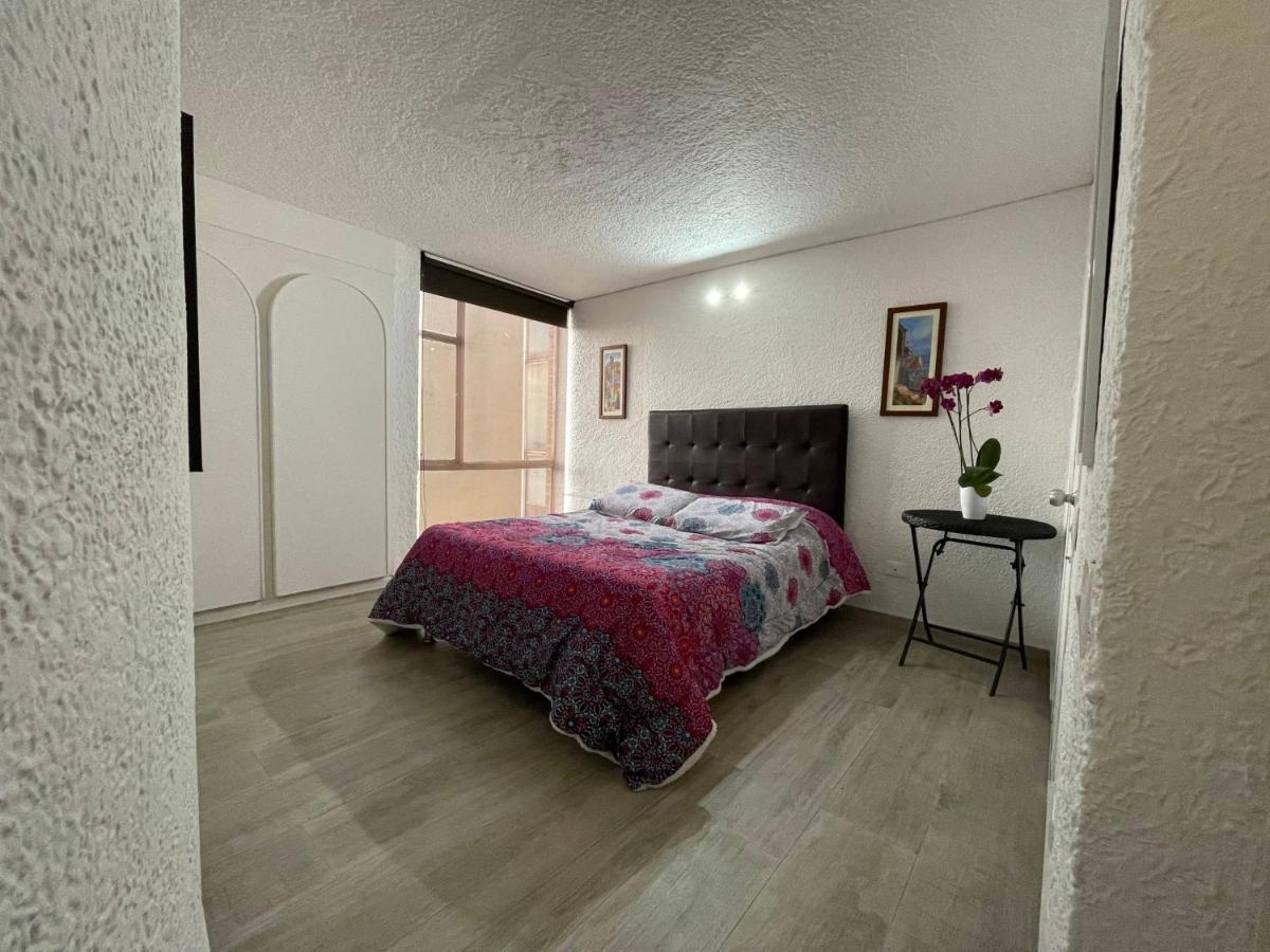 Superb Downtown Penthouse In Apartment *