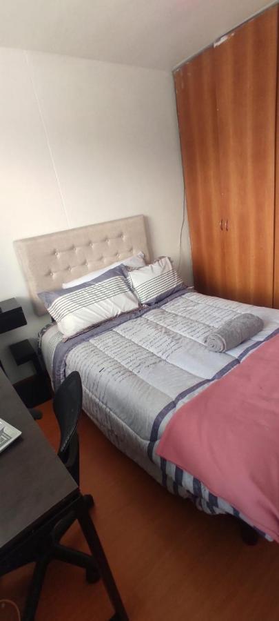 Homestay Comoda Y Acogedora Habitacion En Apto Compartido