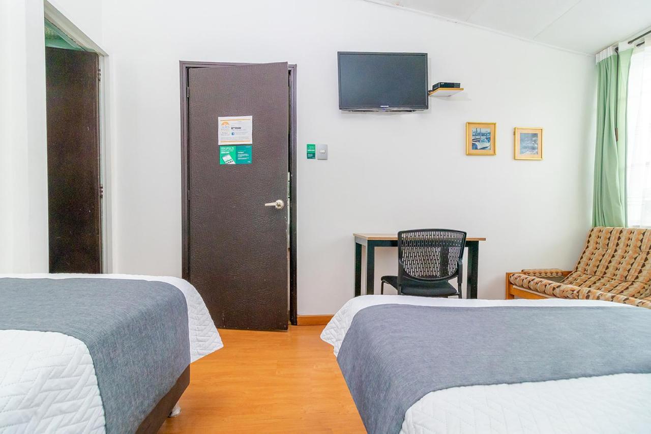 Ayenda 1080 Alpes Castellana Bed & Breakfast