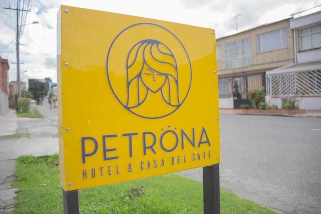Hotel Petrona Y Casa Del Cafe