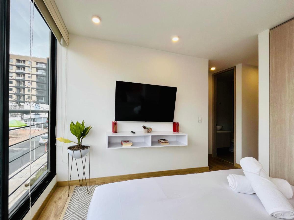 Astonishing 1br In San Patricio Apartment