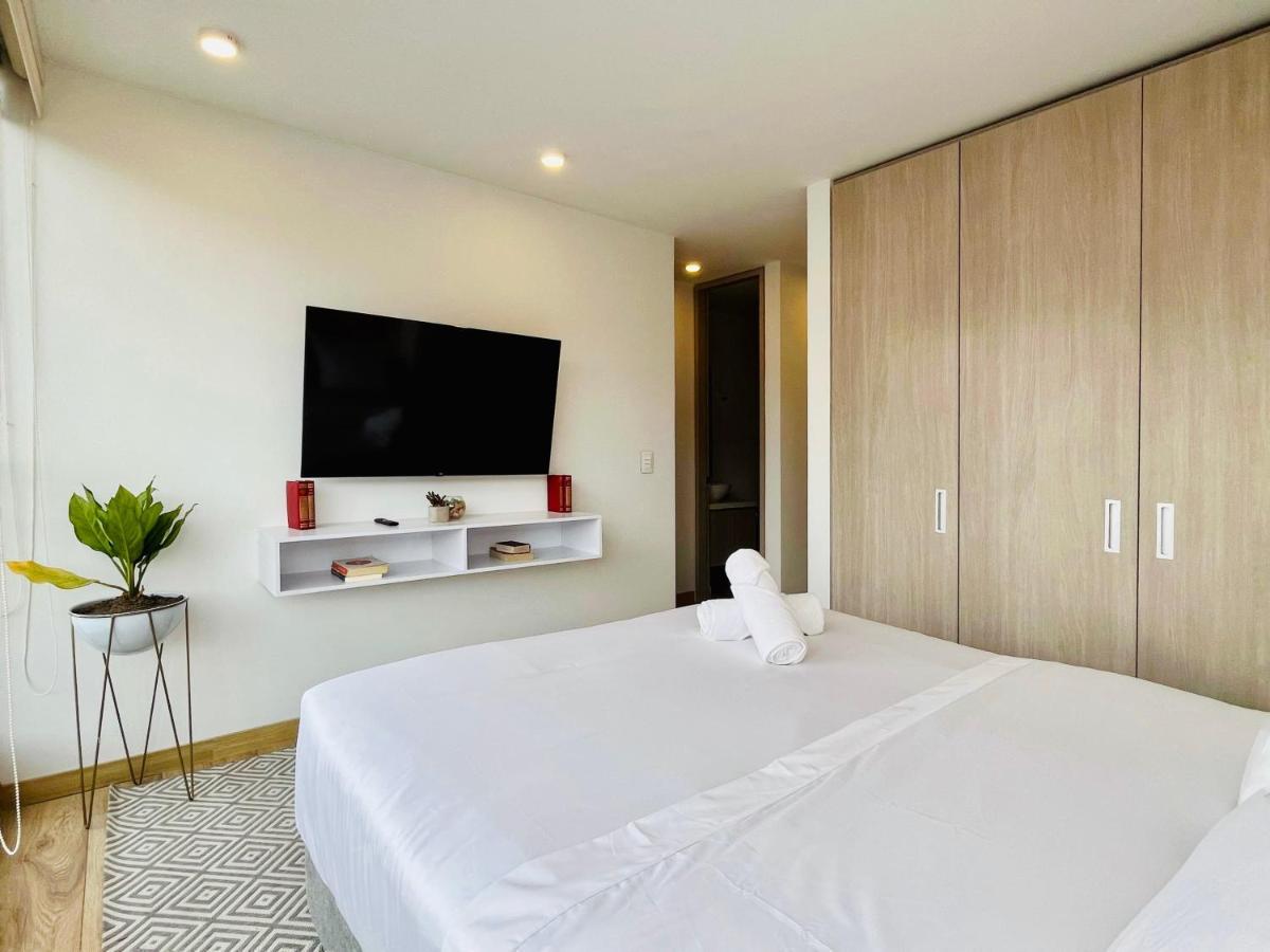 Astonishing 1br In San Patricio Bogota