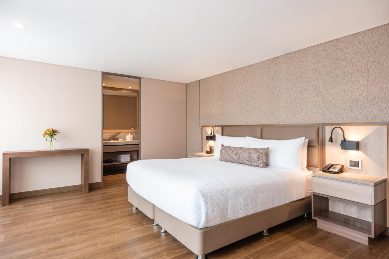 By Marriott 4* Bogotá